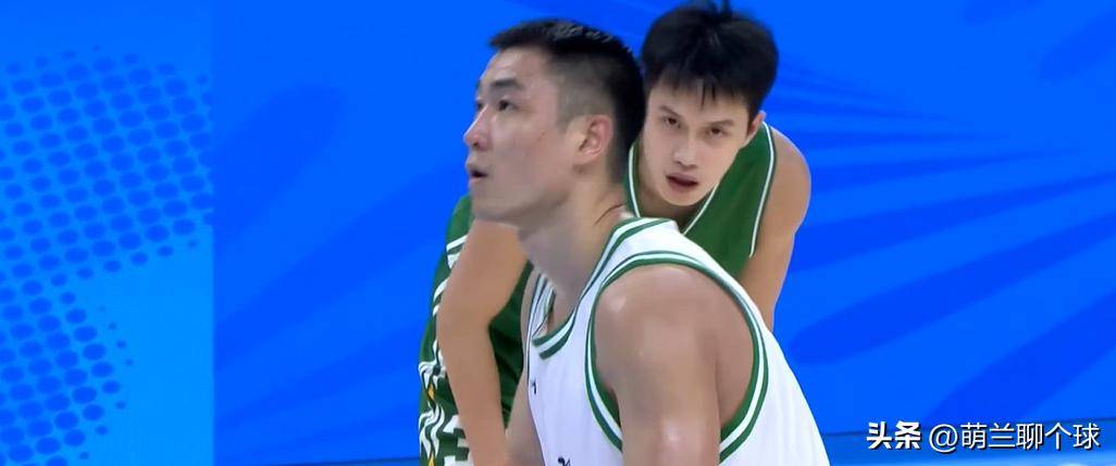 篮网碾压浙江队,高诗岩扛起全队 篮网碾压浙江队,高诗岩扛起全队