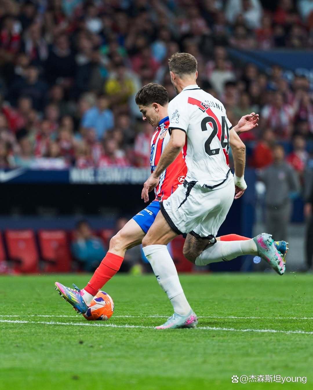 马赛完胜西班牙，阿尔瓦雷斯高光表现