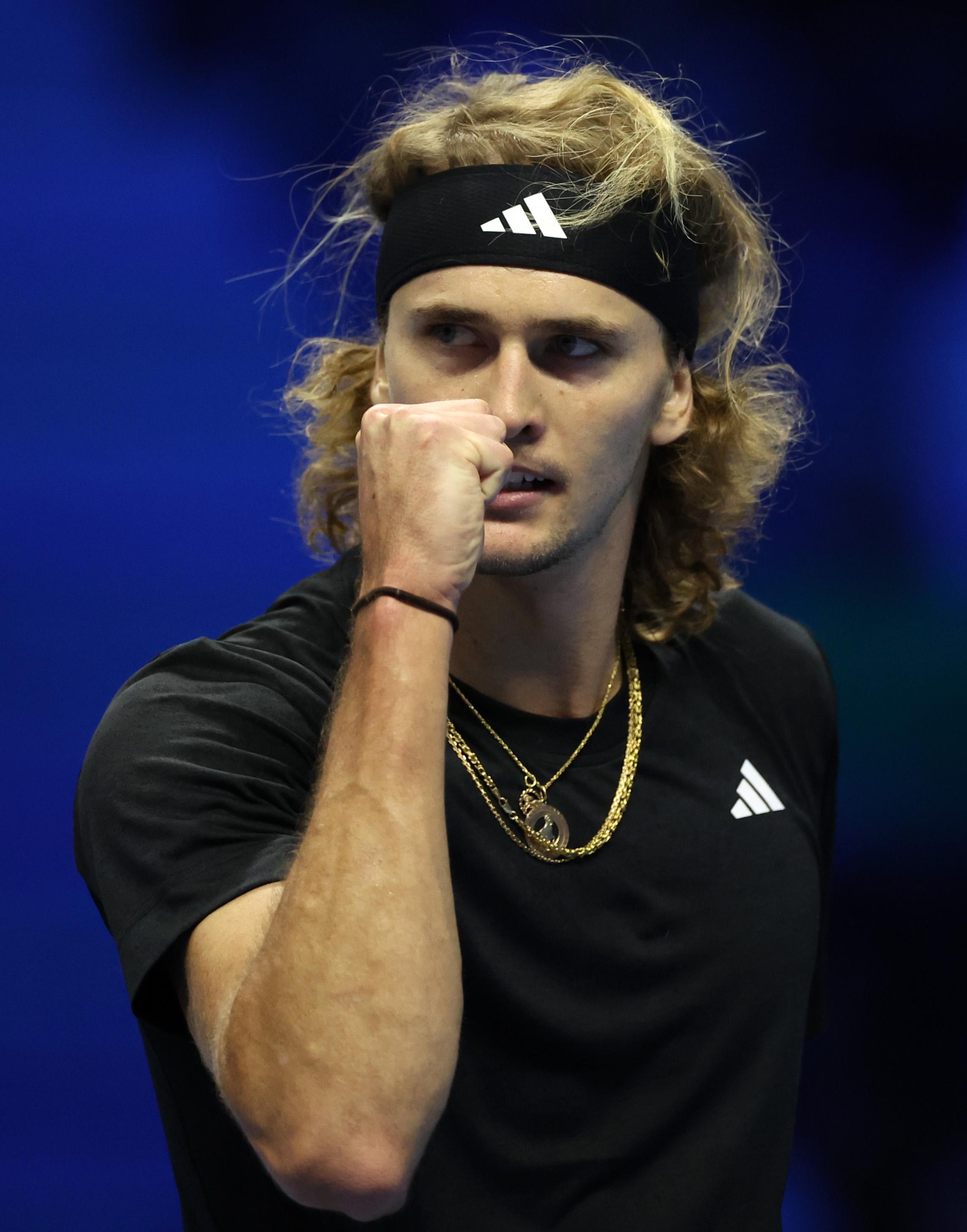 拉沃尔杯完胜ATP总决赛，梅德韦杰夫统治全场