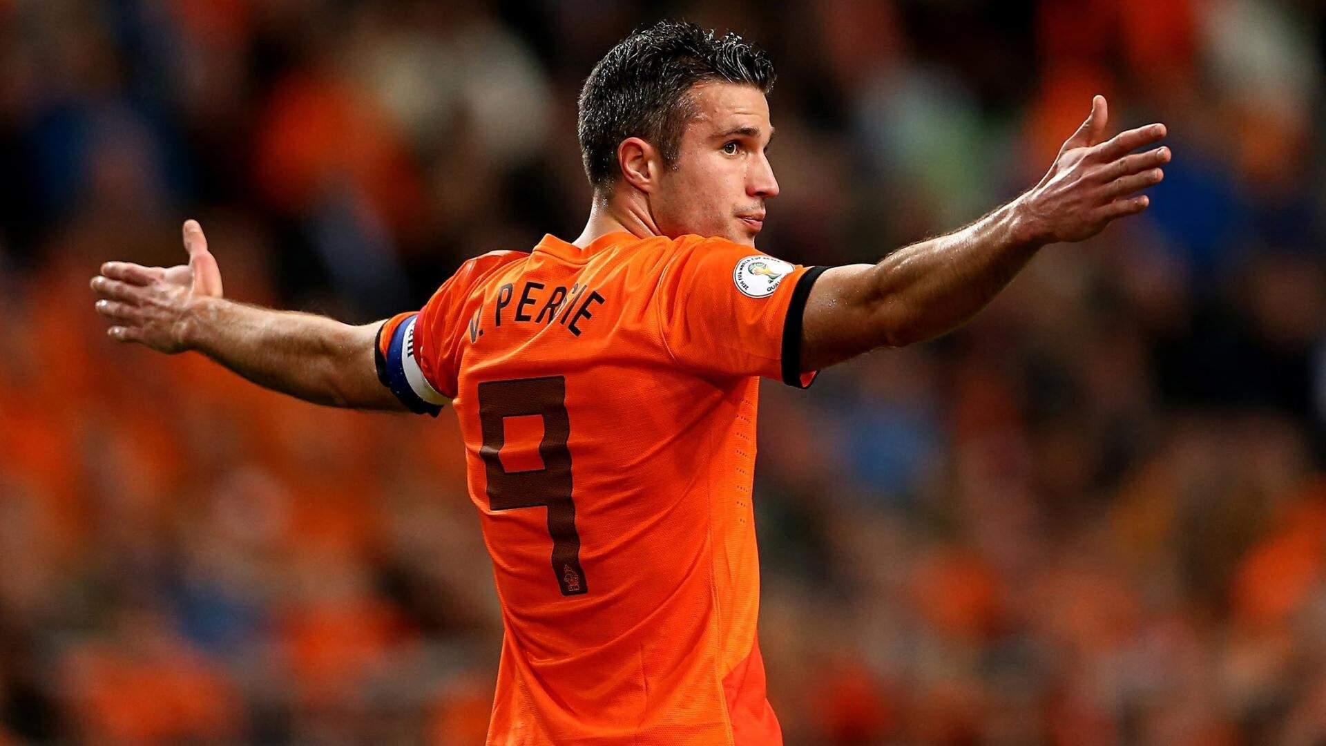 冰岛对阵亚特兰大,当北欧铁壁锁死南欧利刃,伊萨克如何定义防守艺术?